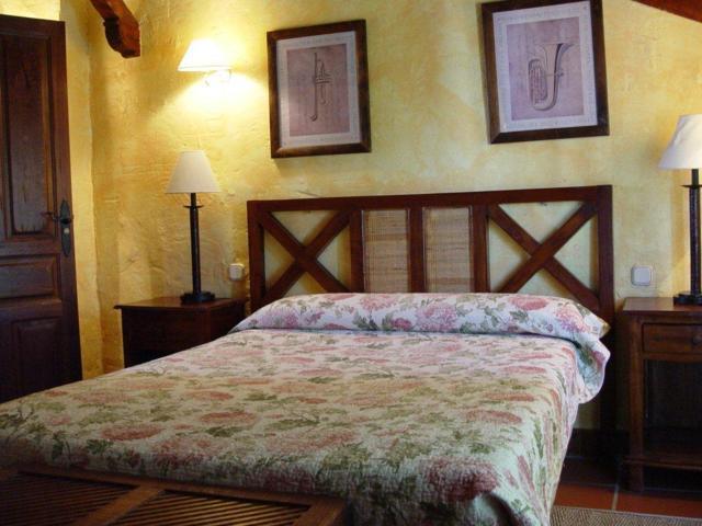 Hospedium Hacienda Las Cavas Ольмедо Экстерьер фото